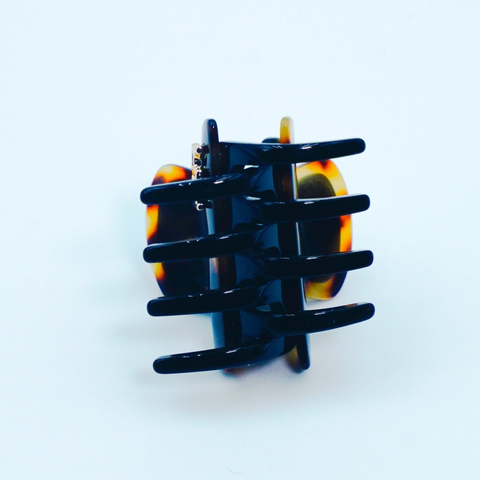 Safari 4cm Two tone Claw