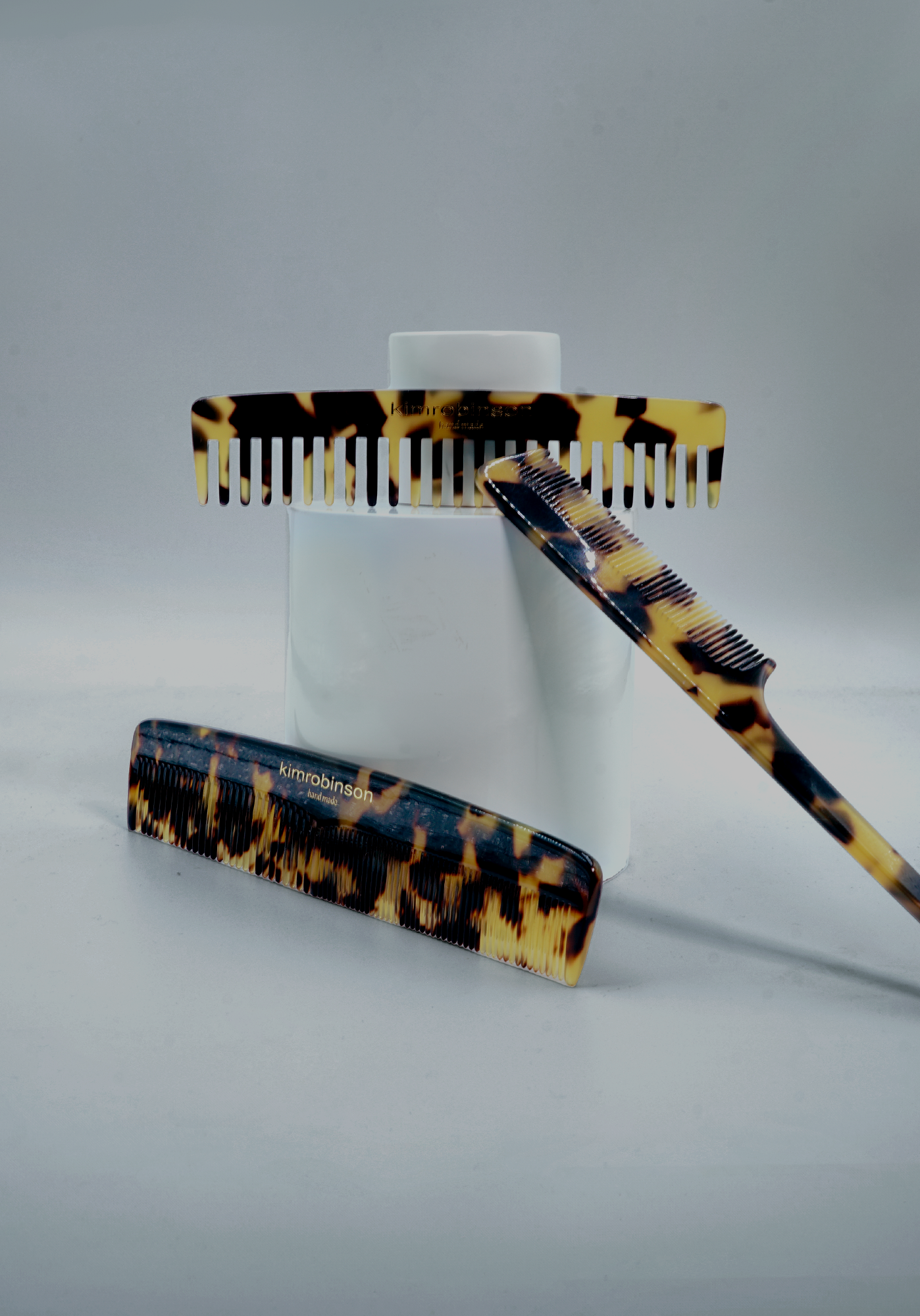 KR Wide Tooth Comb